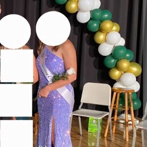 Prom/homecoming dress